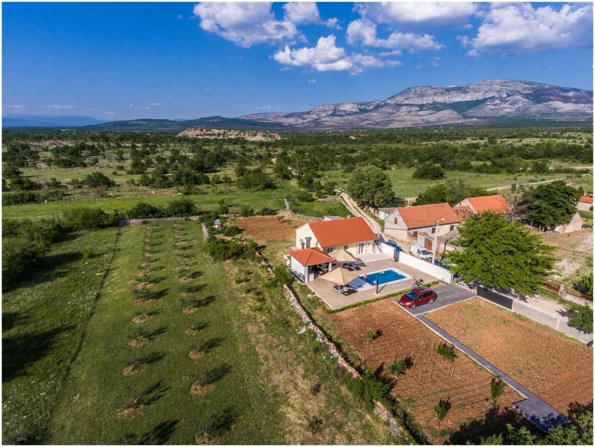 House Mellifera Hotel Razvode Buitenkant foto
