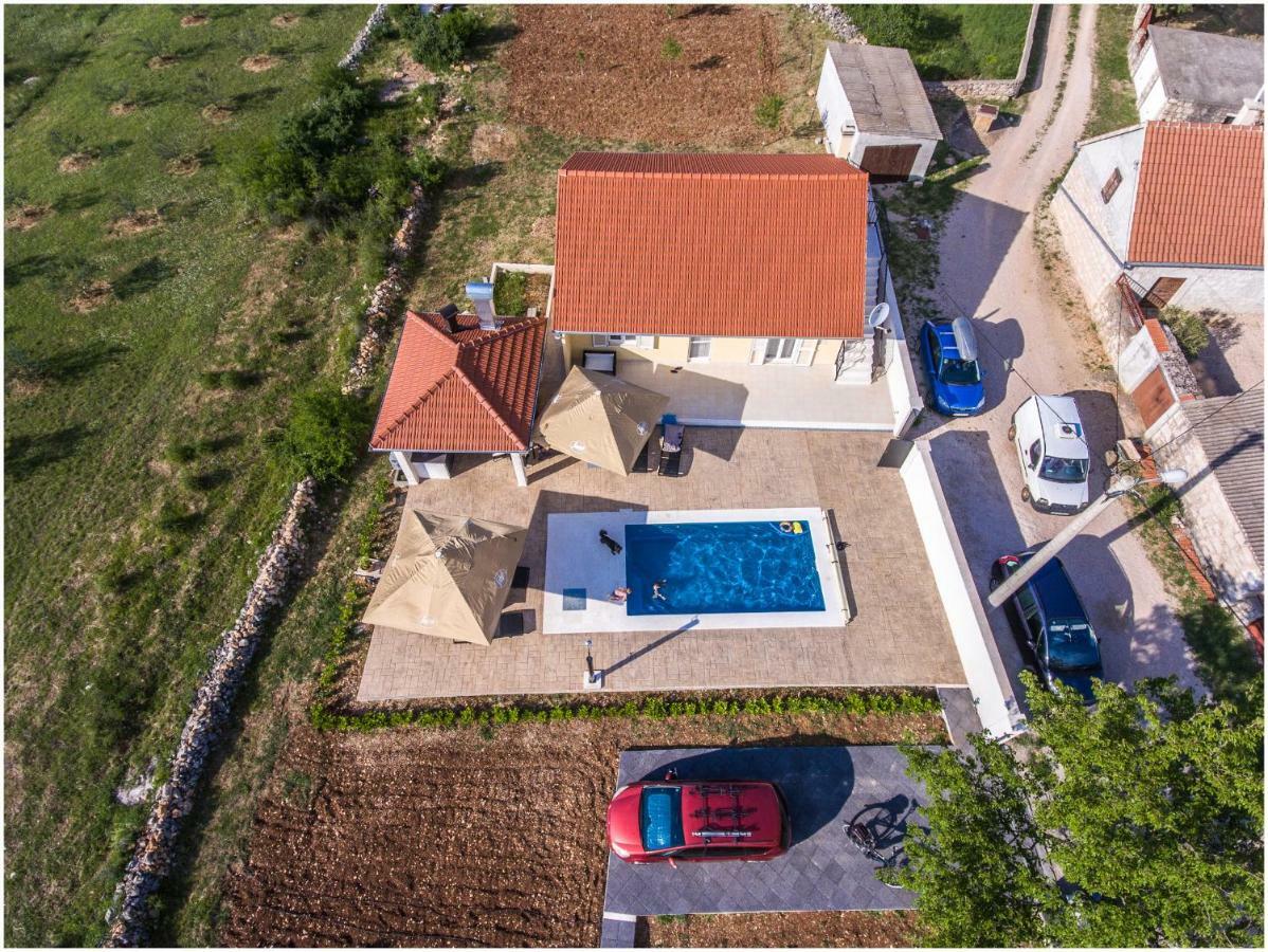 House Mellifera Hotel Razvode Buitenkant foto