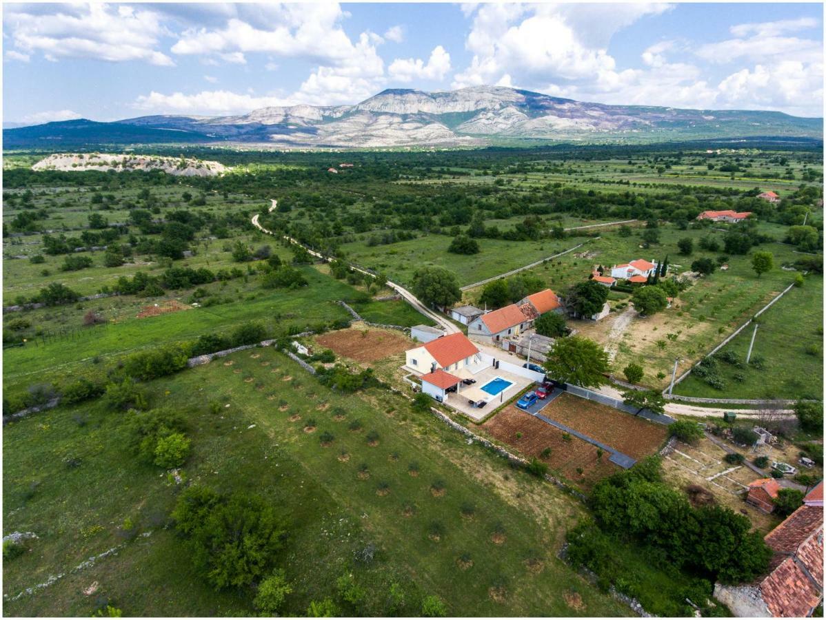 House Mellifera Hotel Razvode Buitenkant foto